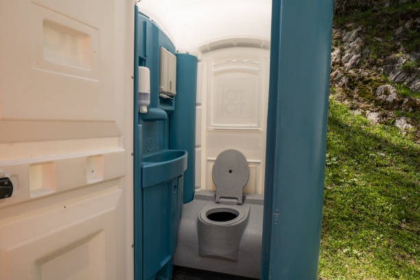 Portable Toilet Options We Offer in Hettinger, ND