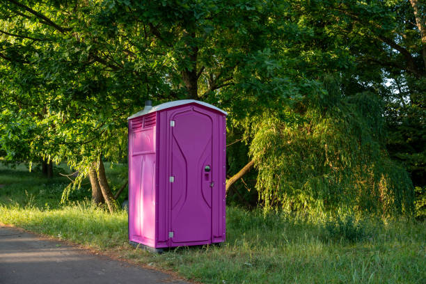 Best Portable bathroom rental  in Hettinger, ND